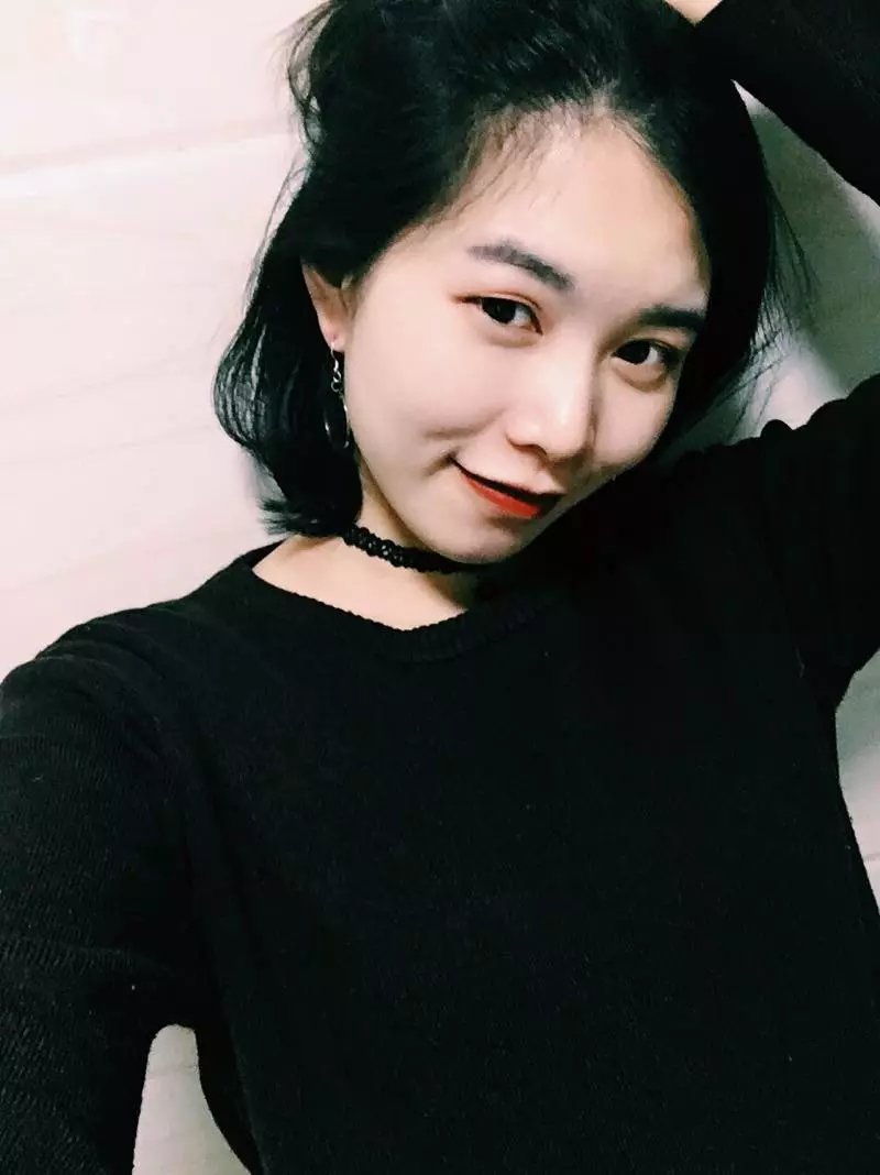 俏皮菇凉刘丹